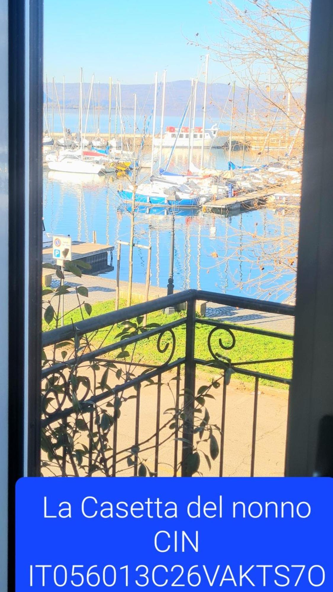 La Casetta Del Nonno Capodimonte Exteriör bild